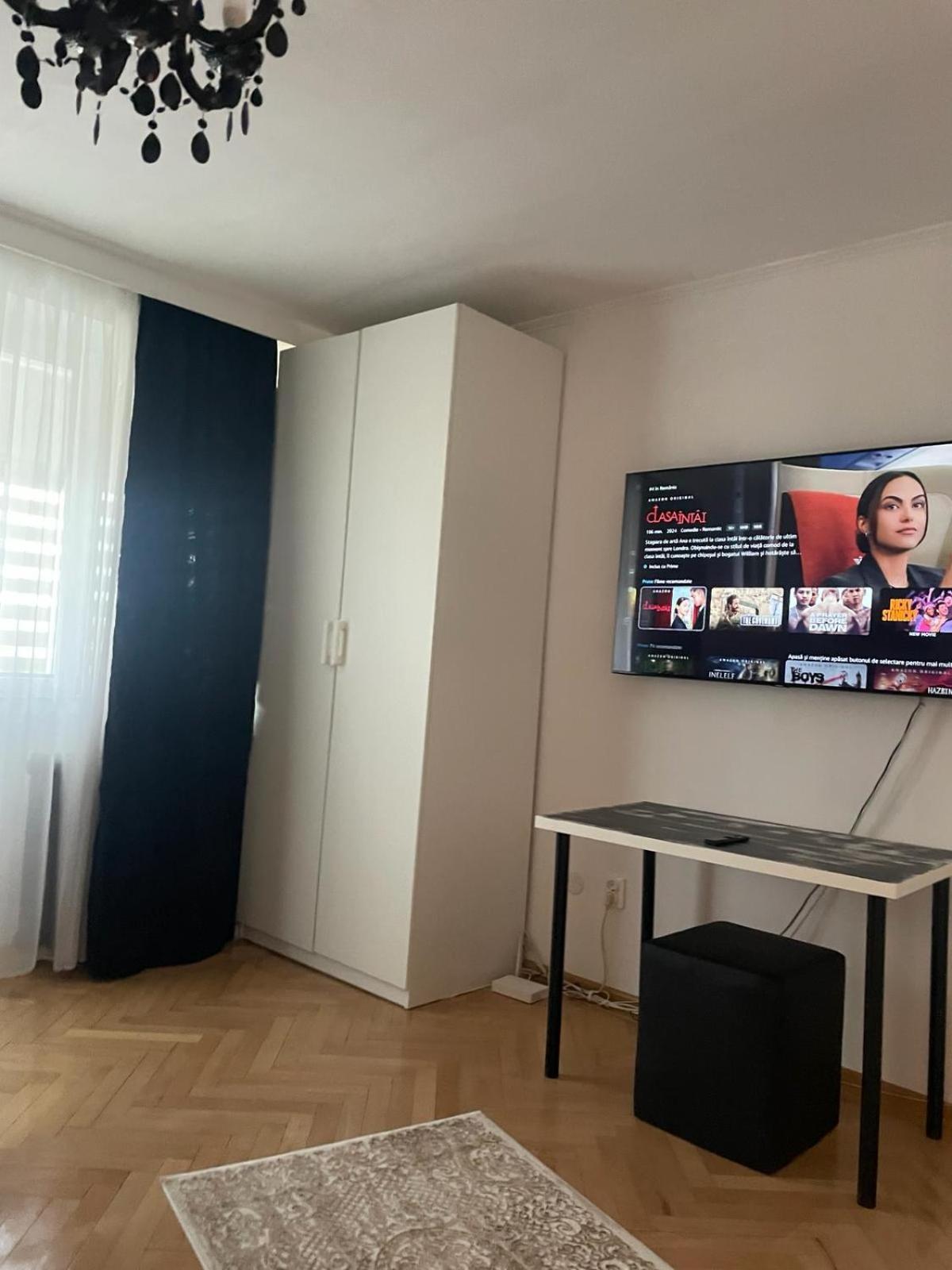 Emm Apartament - 100M Parc Si Metrou Tinererului Бухарест Экстерьер фото