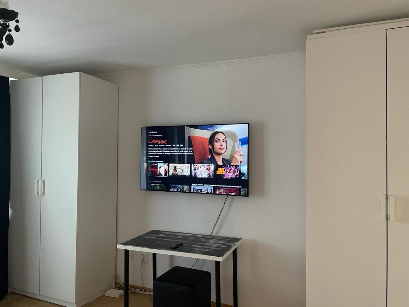 Emm Apartament - 100M Parc Si Metrou Tinererului Бухарест Экстерьер фото