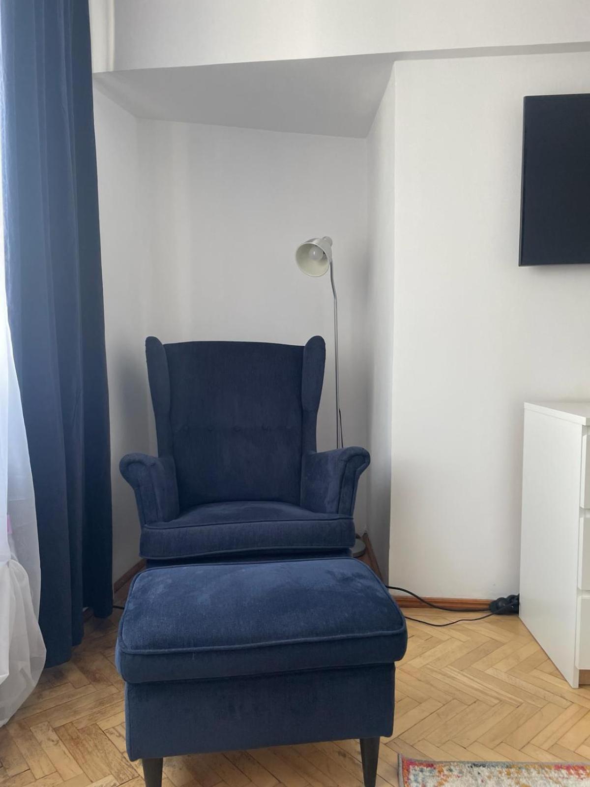 Emm Apartament - 100M Parc Si Metrou Tinererului Бухарест Экстерьер фото