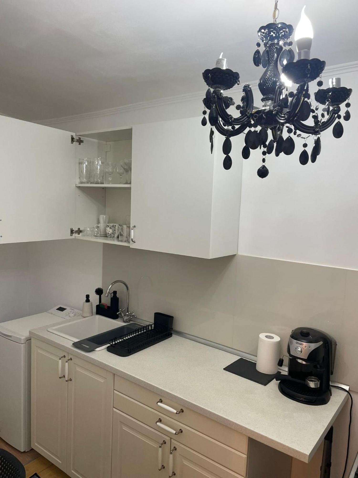Emm Apartament - 100M Parc Si Metrou Tinererului Бухарест Экстерьер фото