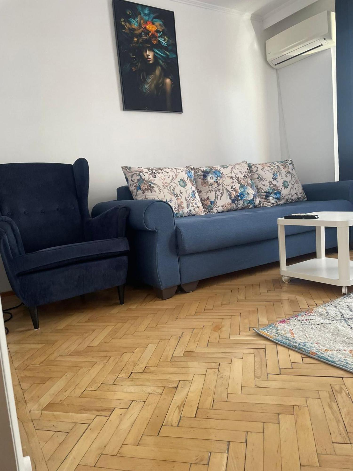Emm Apartament - 100M Parc Si Metrou Tinererului Бухарест Экстерьер фото