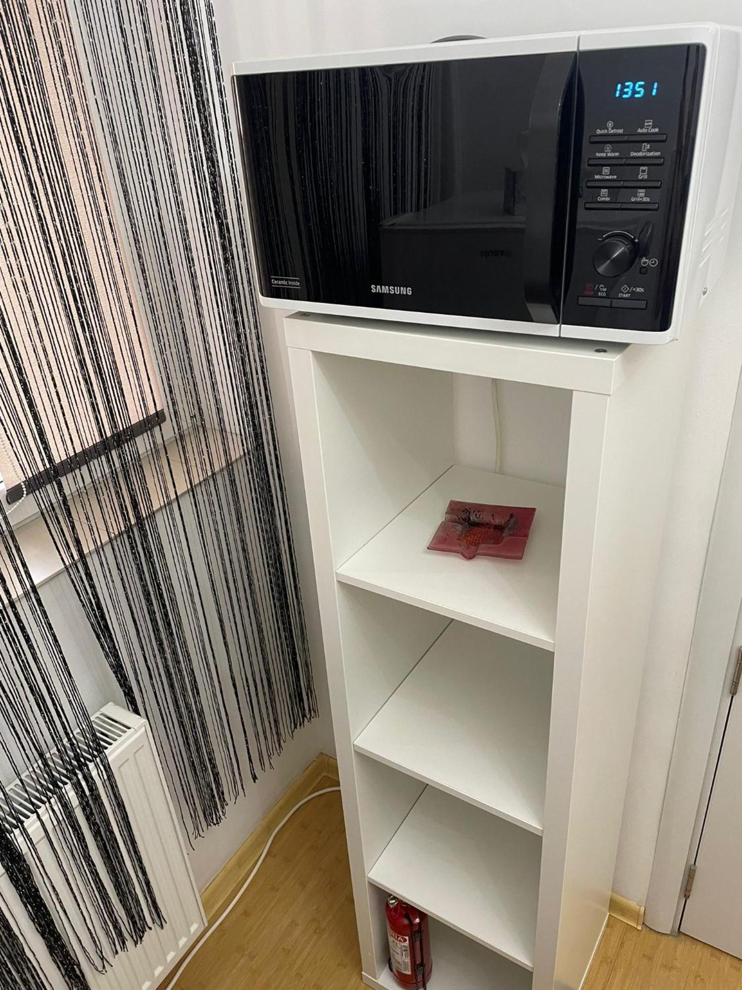 Emm Apartament - 100M Parc Si Metrou Tinererului Бухарест Экстерьер фото